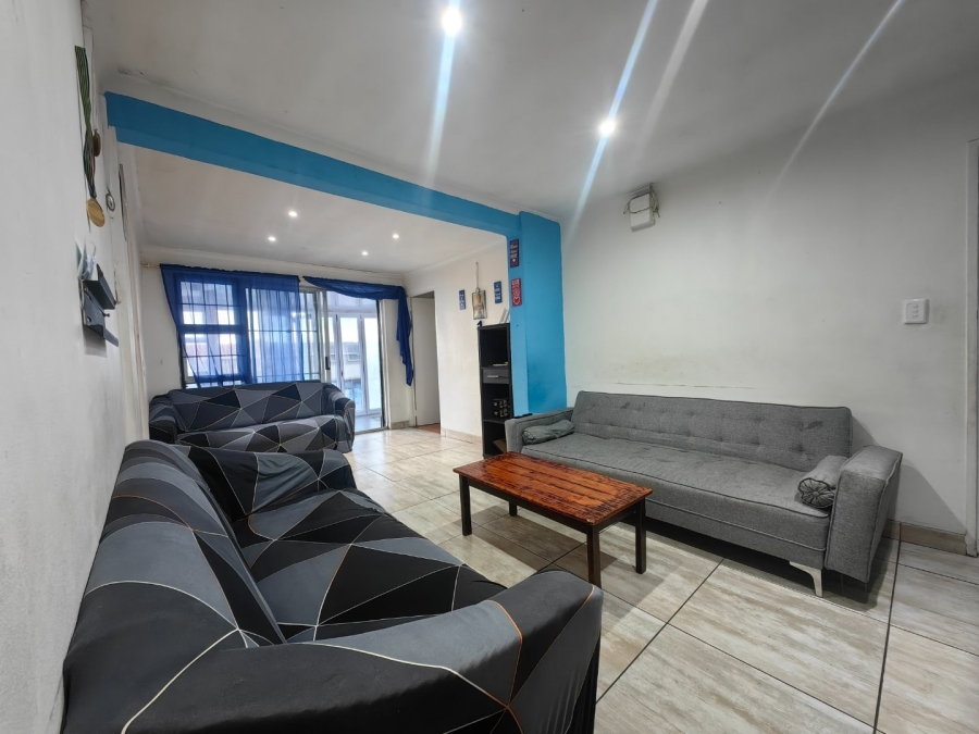 4 Bedroom Property for Sale in Colorado Park Western Cape